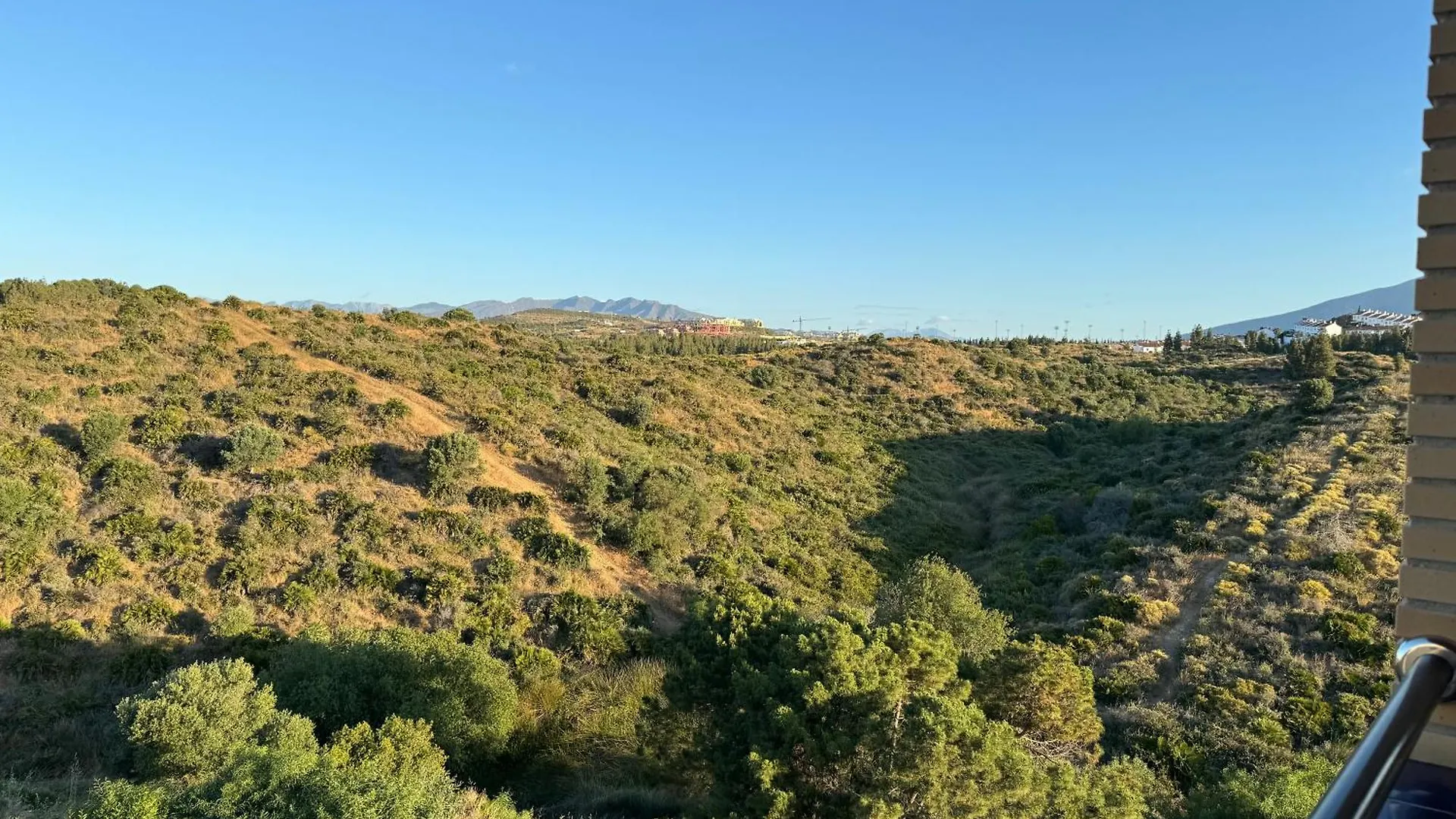 Luxe Zee- En Bergappartement El Faro 0*,  Spain
